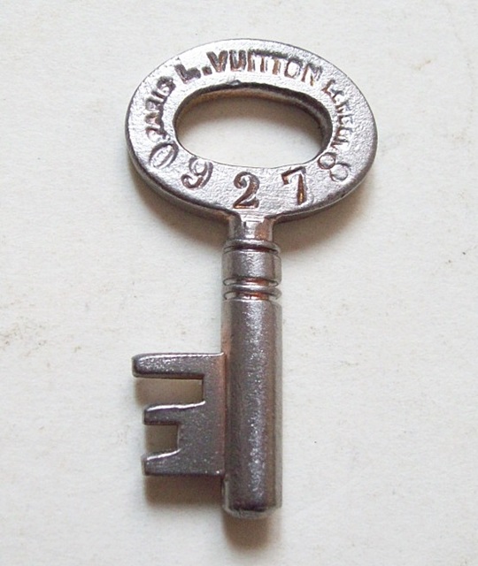 M119 - Louis Vuitton Trunk Key - $79.00 : Zen Cart!, The Art of E