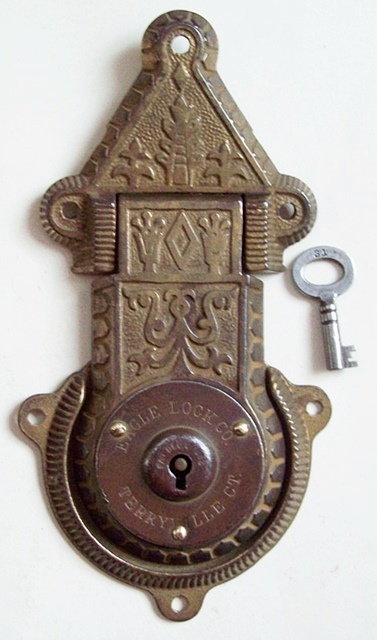 1890's Eastlake Pattern Antique Trunk Lock With Receiver & 