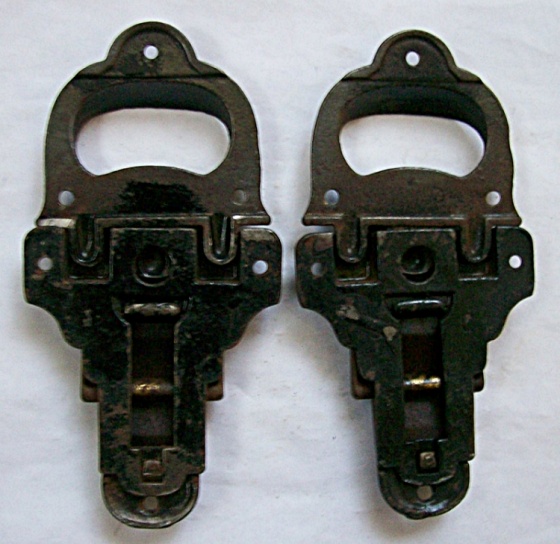 M108 - Rare Iron Trunk Latches #5