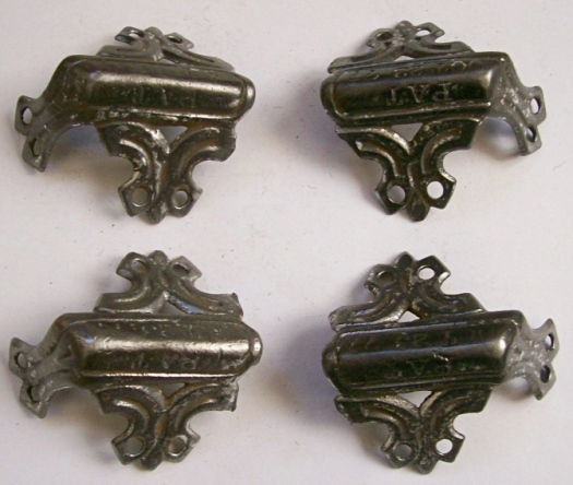 M112 - Ornate Trunk Corner Clamps