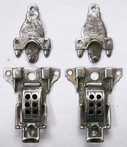 M129 - Pair #4 Antique Trunk Latches