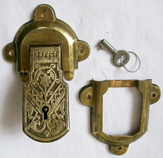 L111 - RARE 1883 Brass Eastlake Trunk Lock & Key - SOLD 09/2024