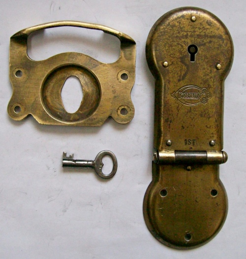 L123 - Antique Corbin Trunk Lock & Key