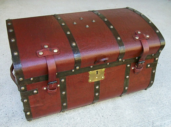 T101 - Jenny Lind, Civil War Era Trunk