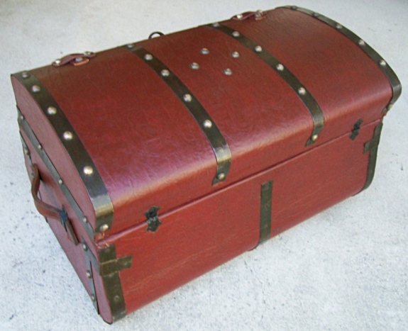 T101 - Jenny Lind, Civil War Era Trunk